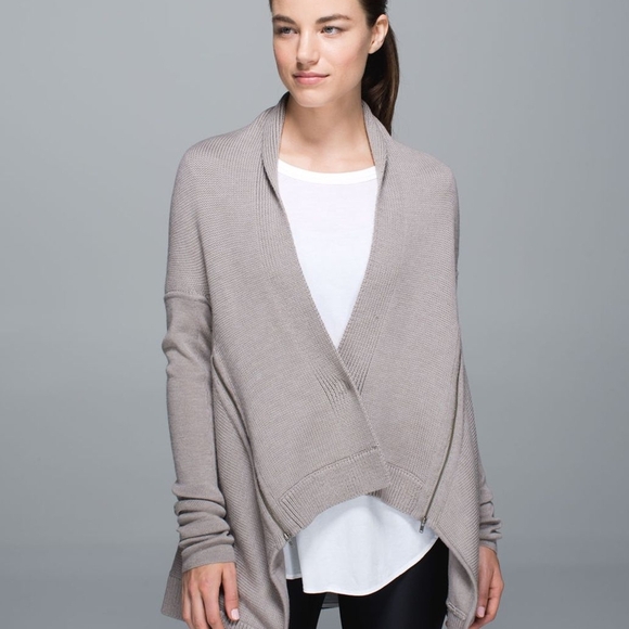 Lululemon Wrap It Up Sweater - Picture 3 of 8